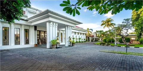 Inna Bali Heritage Hotel
