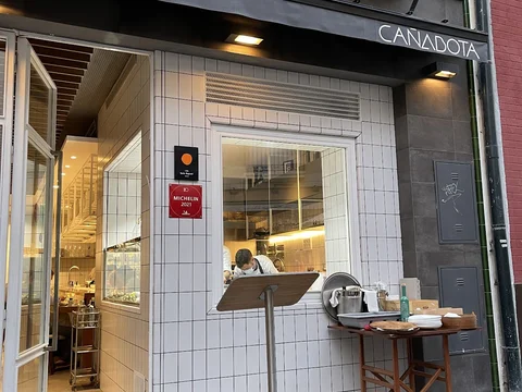 Cañabota