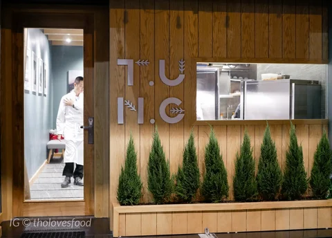Tung Dining