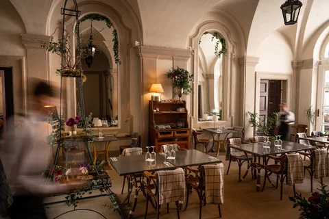 Cafe de Paris