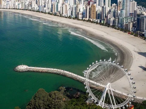 Praia Central de Balneário Camboriú
