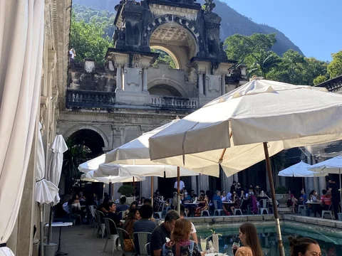 Plage Café