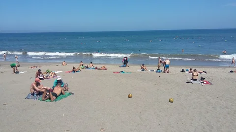 Pantai Batu Bolong