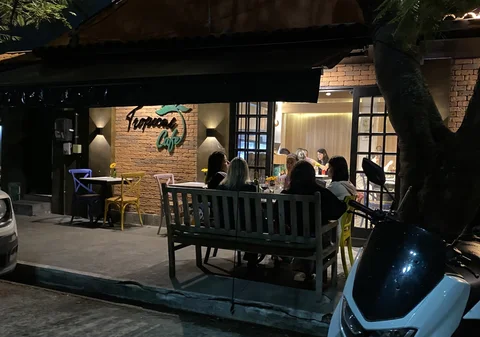 Lanchonete e Restaurante Tropical