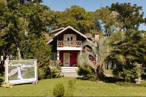 Hostel Canela