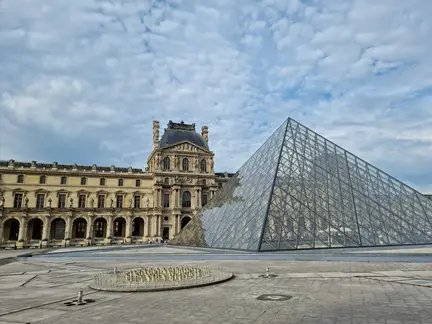 Museu do Louvre