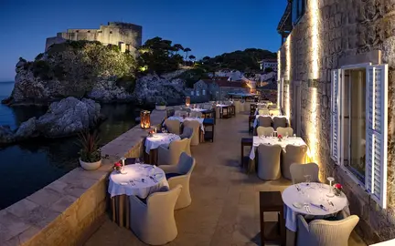 Nautika Restaurant