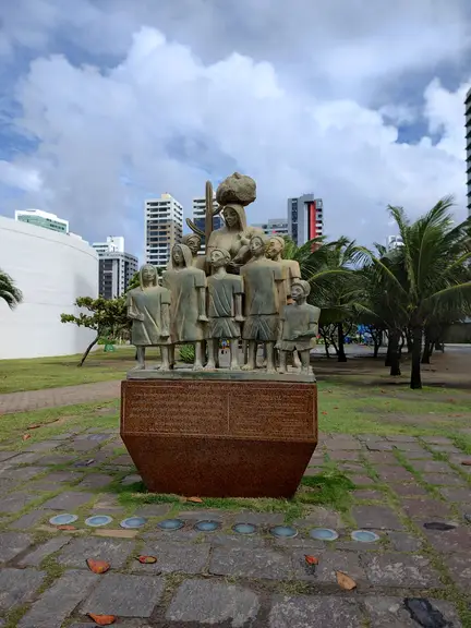 Parque Dona Lindu