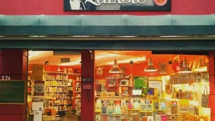 Livraria e Café Cultura