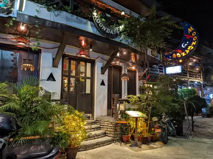 Moondance Restaurant
