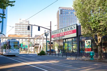 Powells City of Books