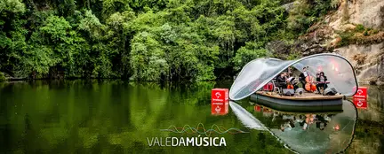 Ópera de Arame e Parque das Pedreiras