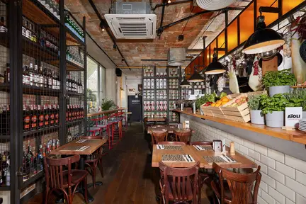 Aioli Cantine Bar Cafe Deli